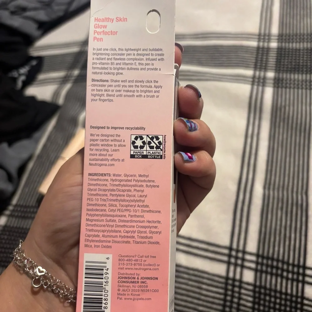 Neutrogena Healthy Skin Glow Perfector Pen tan